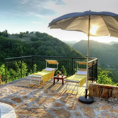 Scenic In With Fenced Garden Holiday home Modigliana